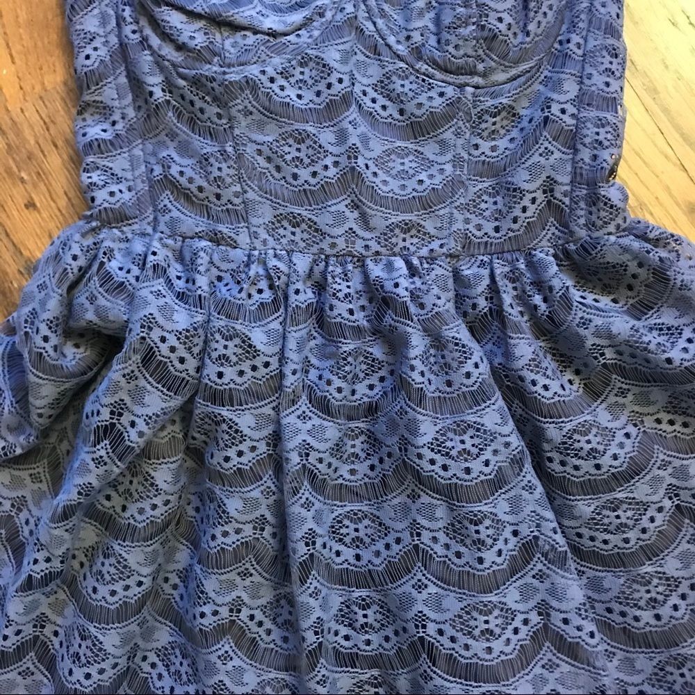 - Topshop Lace A-Line Mini Dress Blue Size 6 - Picture 2 of 6